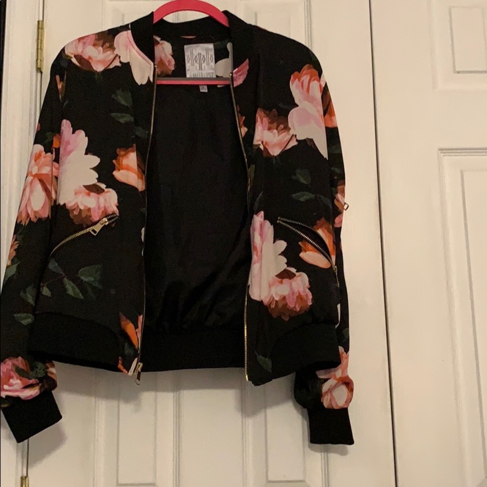 Jennifer Lopez Bomber